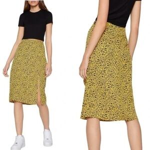 Women’s NWT BCBGeneration Front Slit Skirt Yellow & Black Leopard, size 2